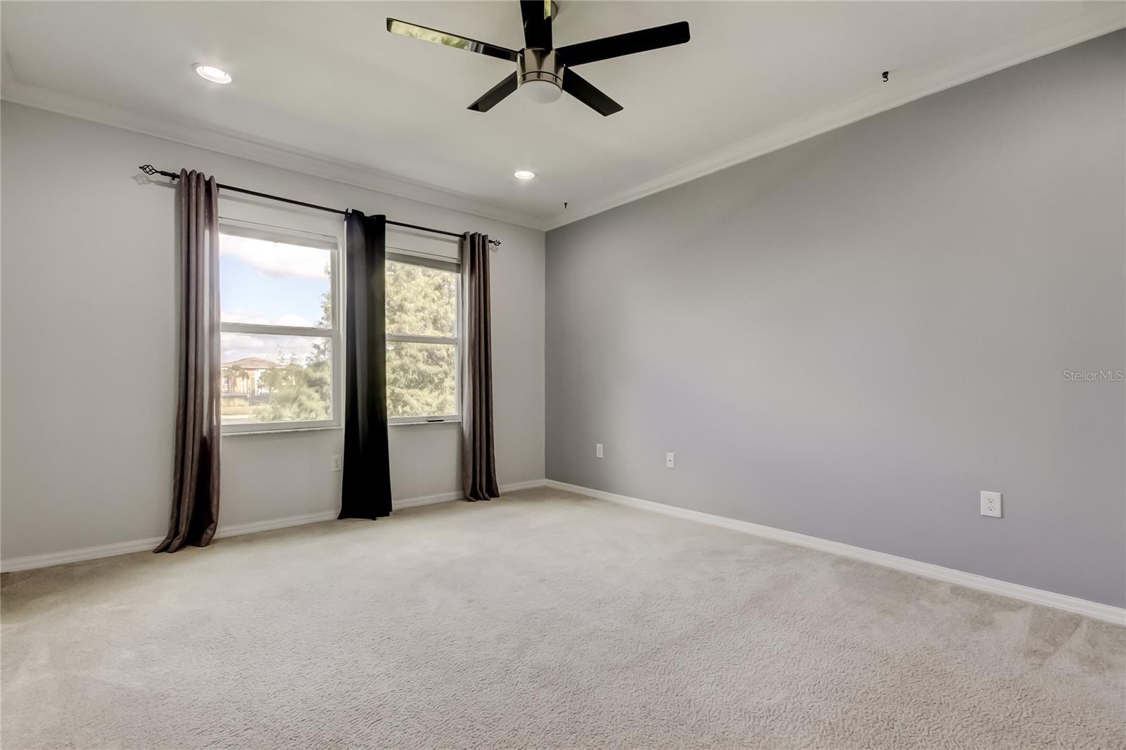 JACKSON SQUARE TWNHMS - Residential Lease