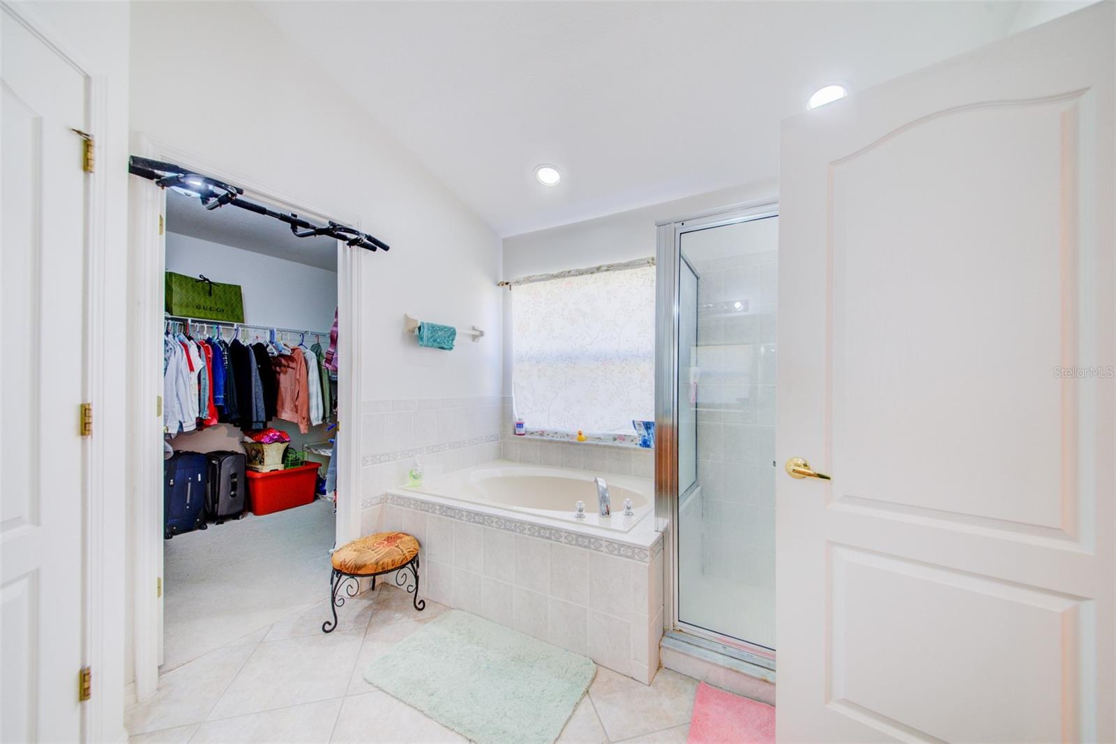 LAKE WEEKS PH 2 & 3 - Residential