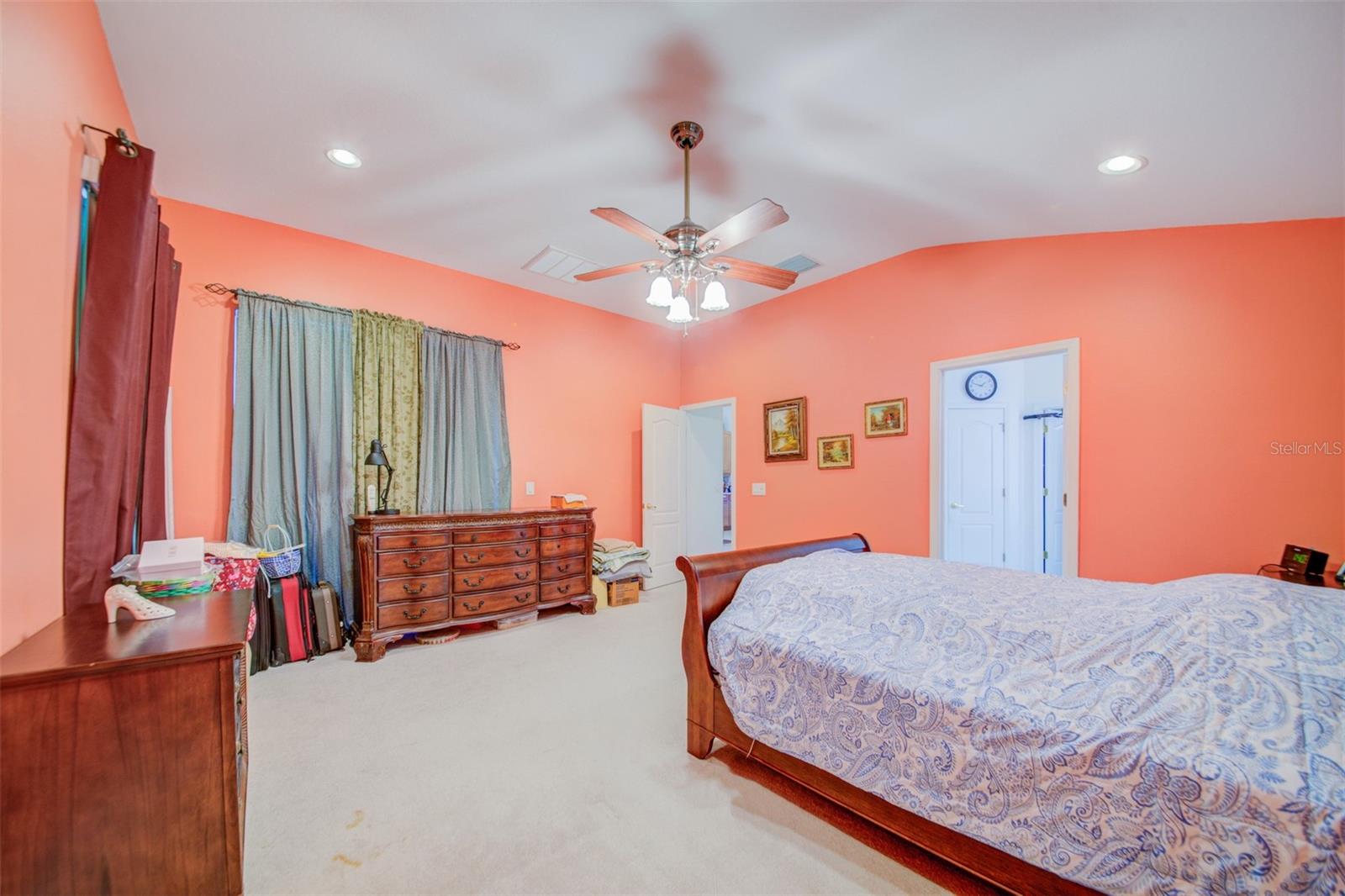 LAKE WEEKS PH 2 & 3 - Residential