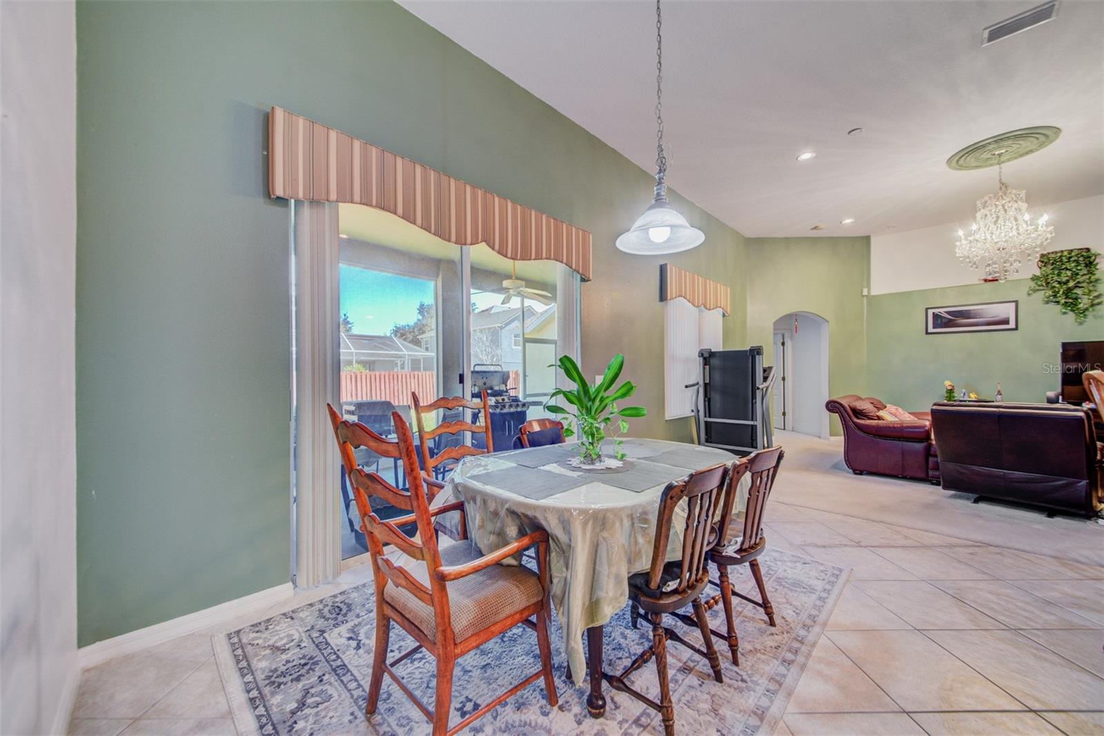 LAKE WEEKS PH 2 & 3 - Residential