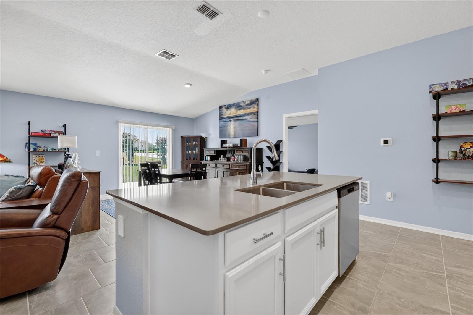 STONEYBROOK HILLS - Residential