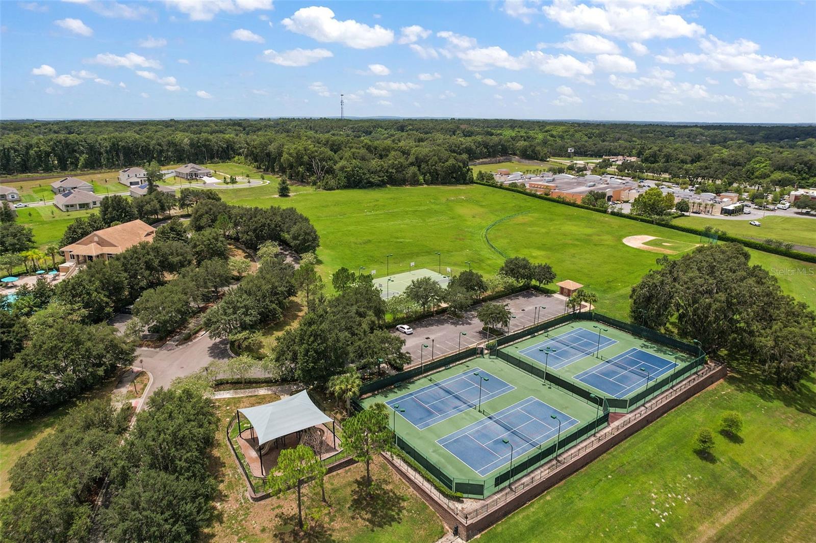 STONEYBROOK HILLS - Residential