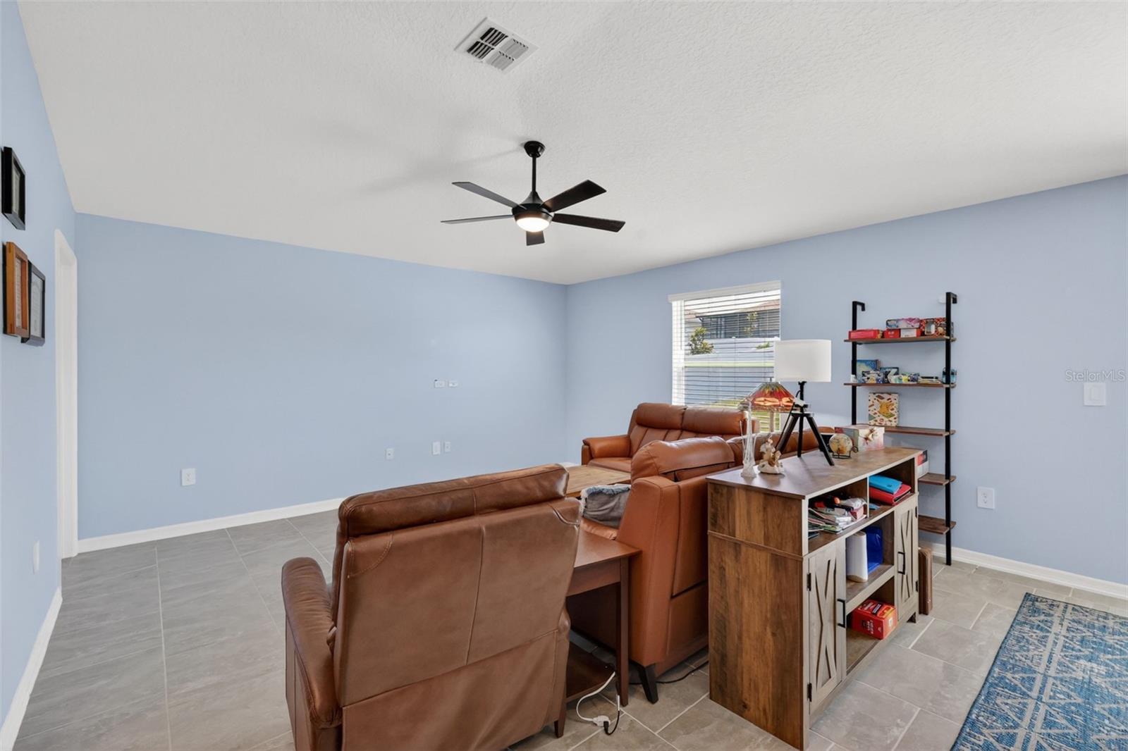 STONEYBROOK HILLS - Residential