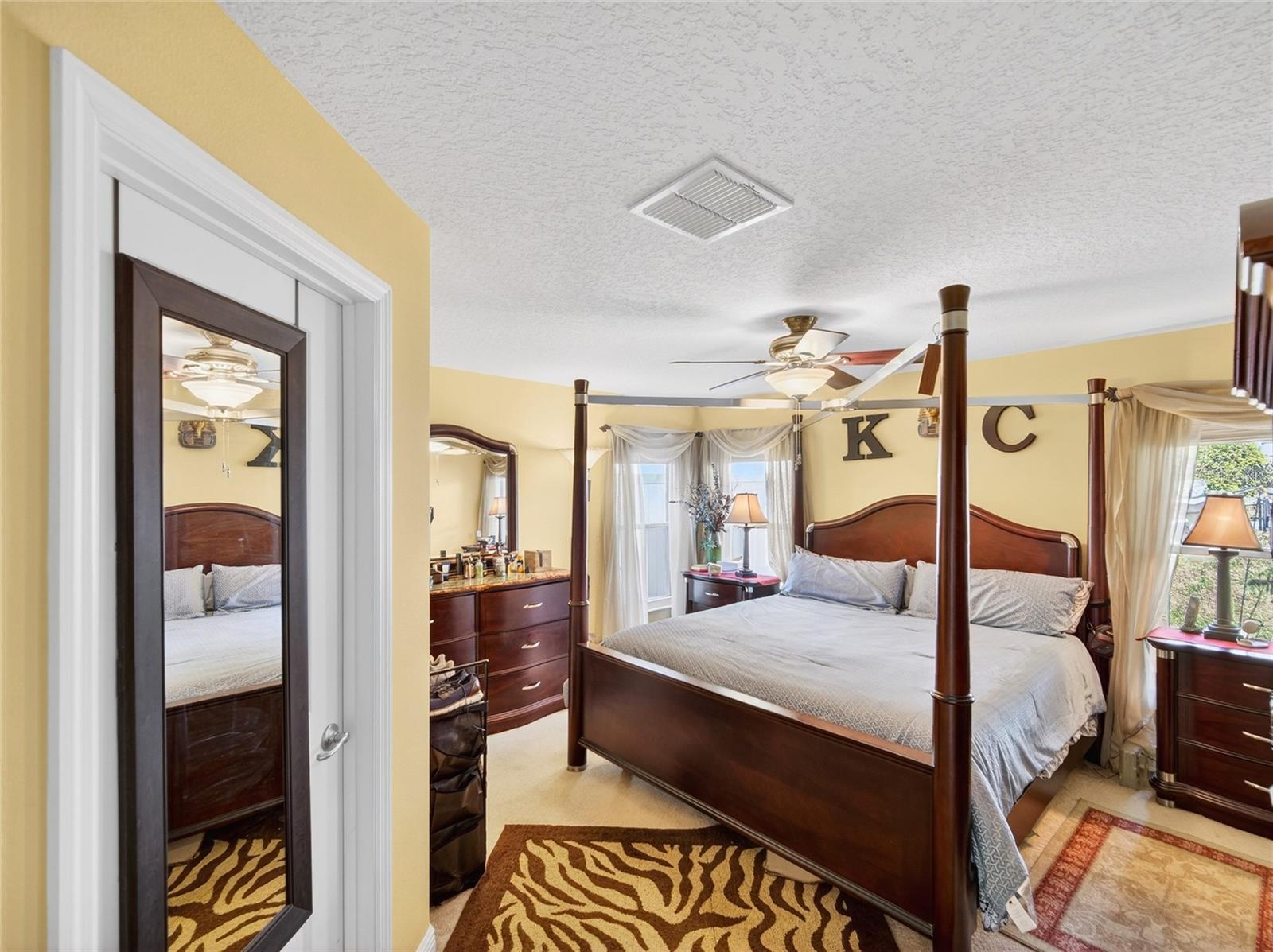 FOUR CORNERS PH 02 - Residential