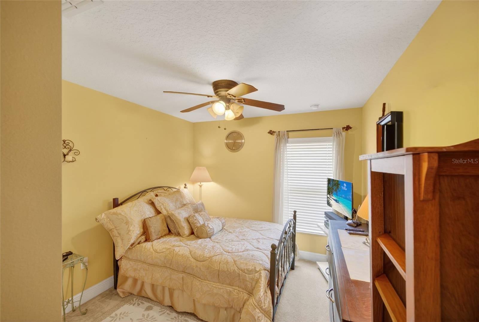 FOUR CORNERS PH 02 - Residential