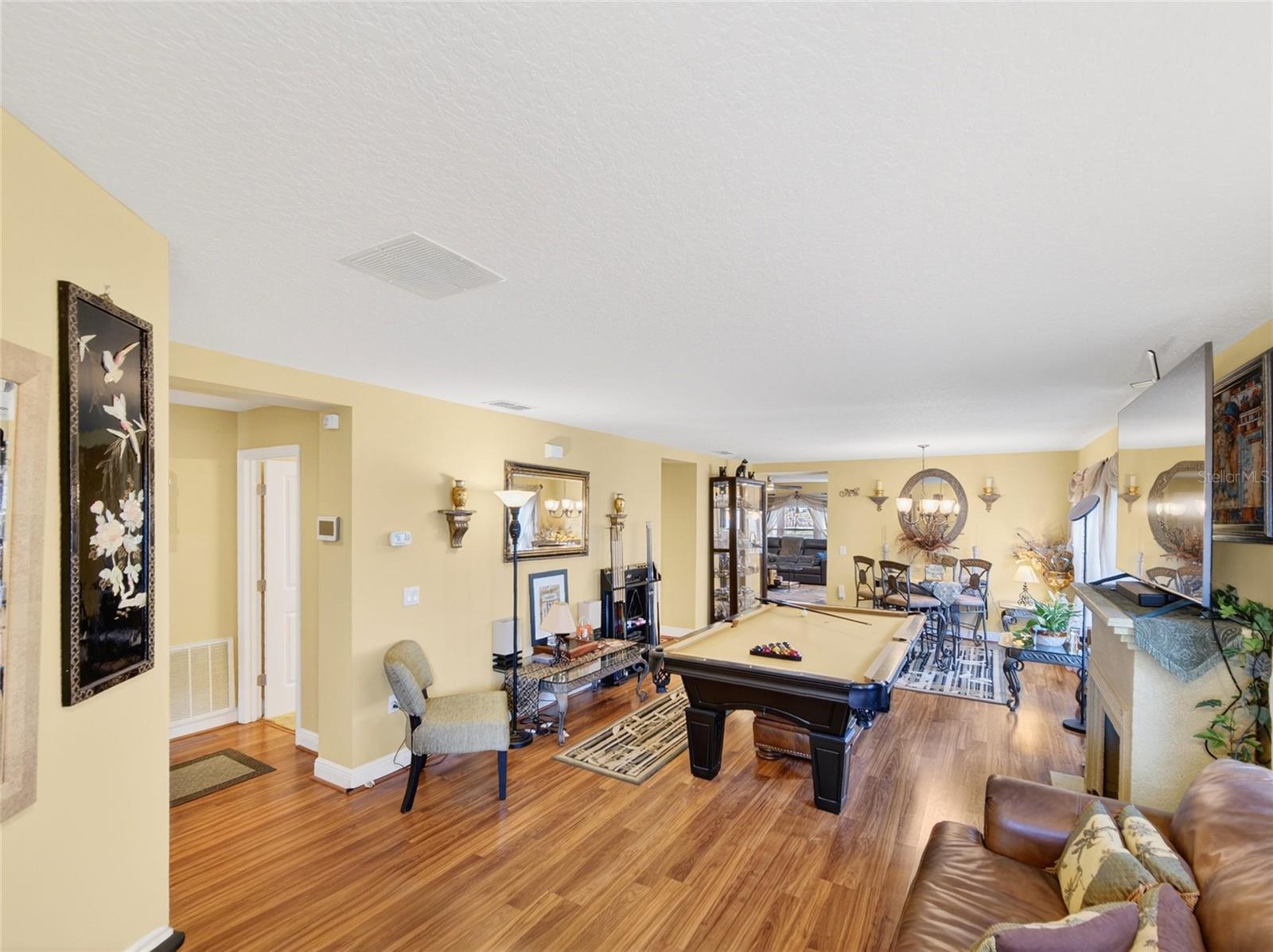 FOUR CORNERS PH 02 - Residential