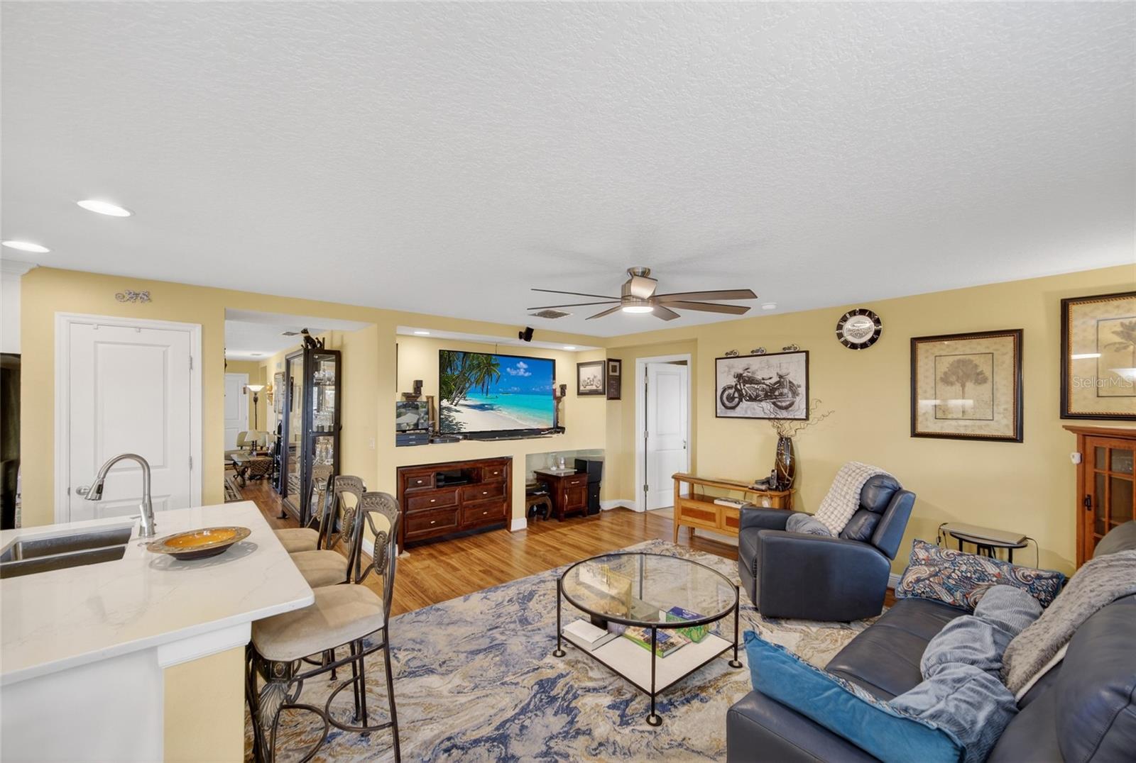 FOUR CORNERS PH 02 - Residential