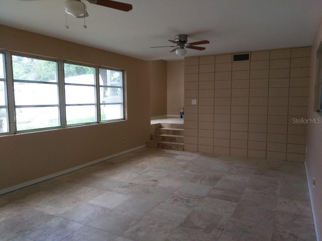 EAST DAYTONA - Residential Income