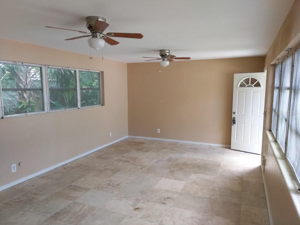 EAST DAYTONA - Residential Income