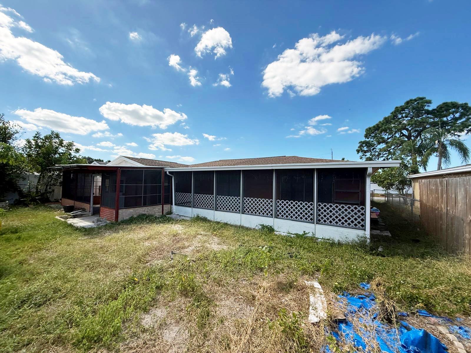 HOLIDAY LAKE ESTATES - Residential Lease