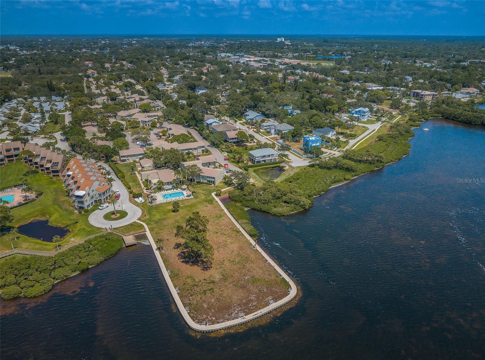 WINDRUSH BAY CONDO - Residential