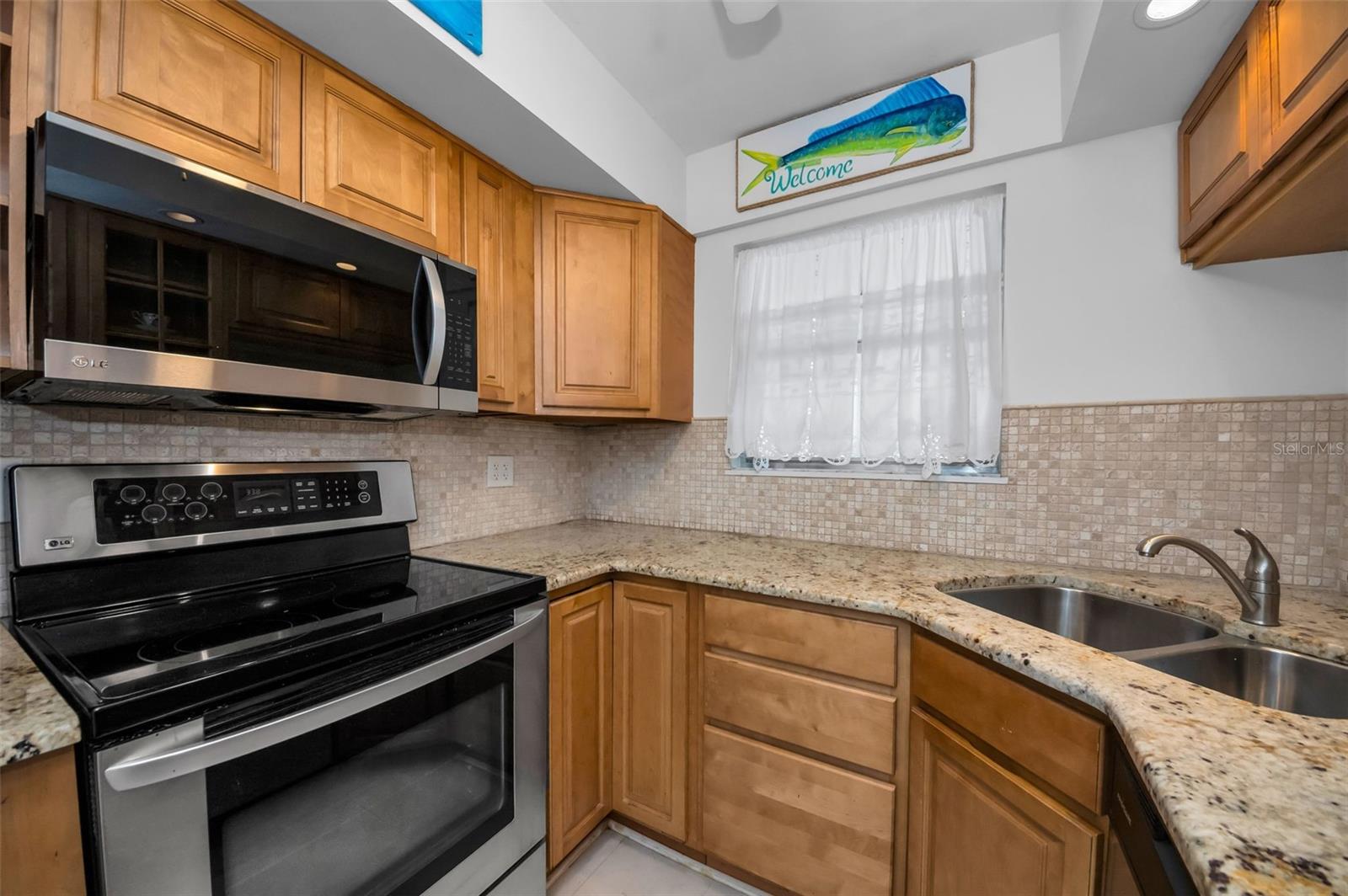 WINDRUSH BAY CONDO - Residential