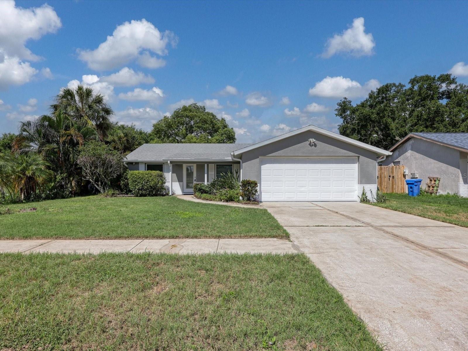 6002 FIREFLY LN, APOLLO BEACH, FL, 33572 2 6002 FIREFLY LN