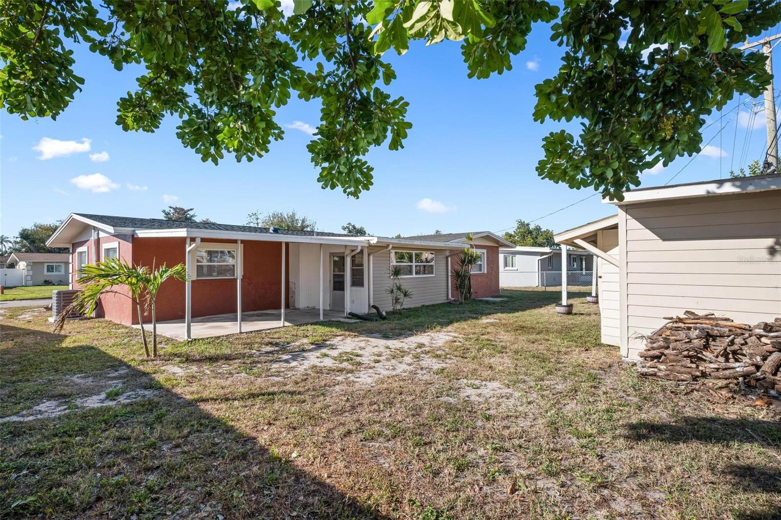 WINDSOR PARK FIRST UNIT - Residential