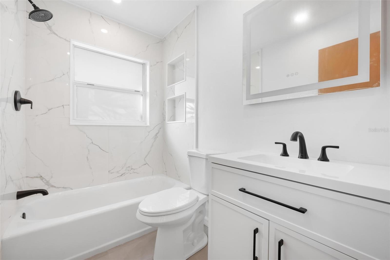 WINDSOR PARK FIRST UNIT - Residential