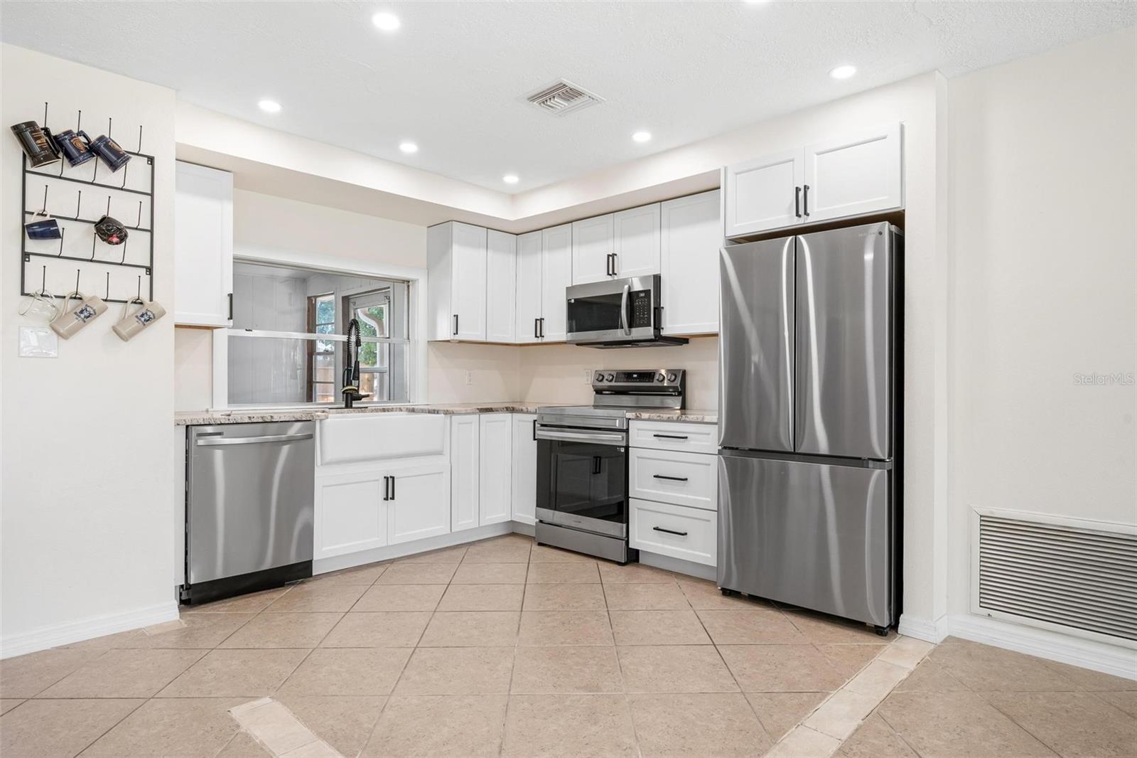 WINDSOR PARK FIRST UNIT - Residential