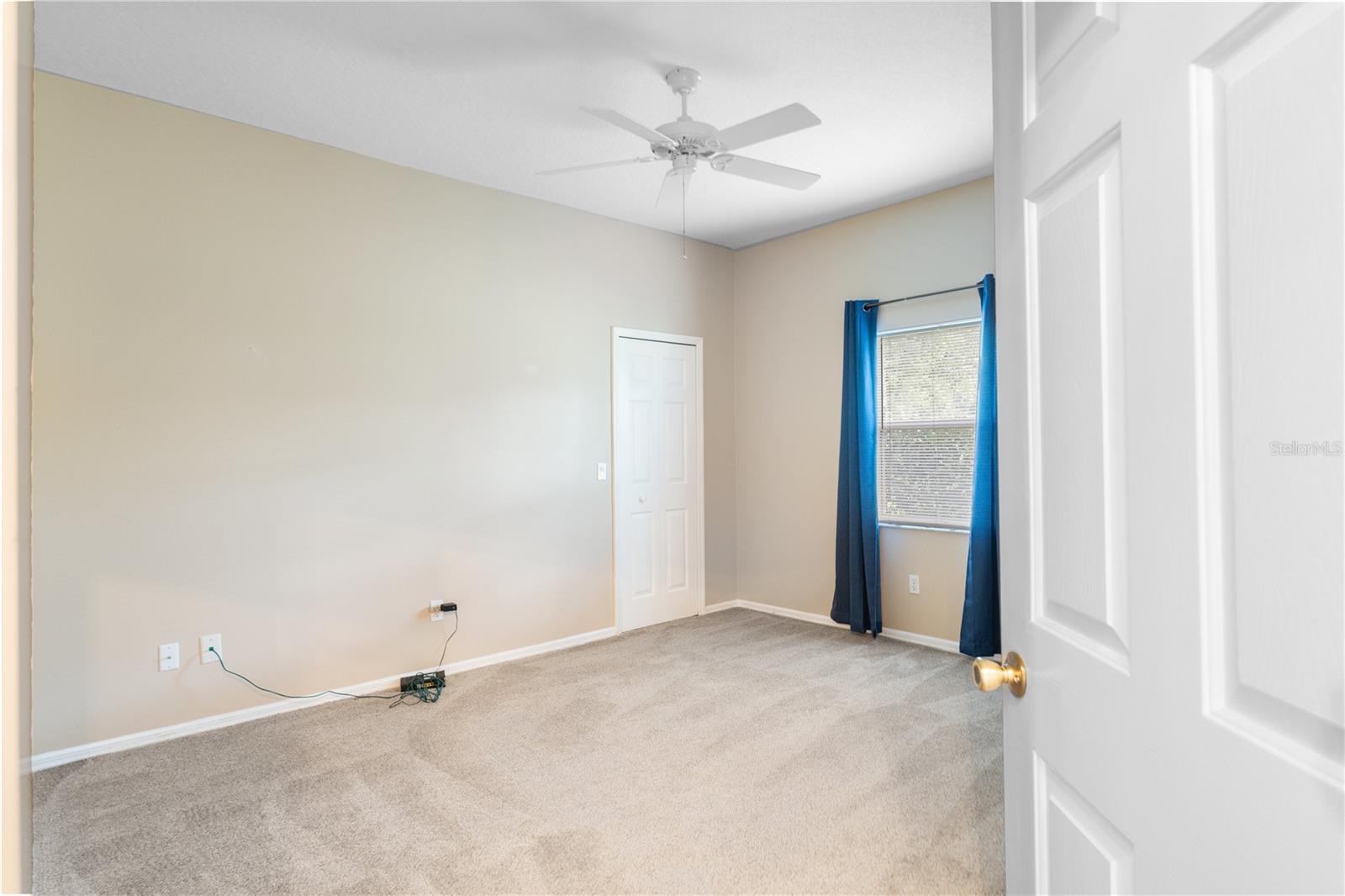 LAKES LADY LAKE - Residential