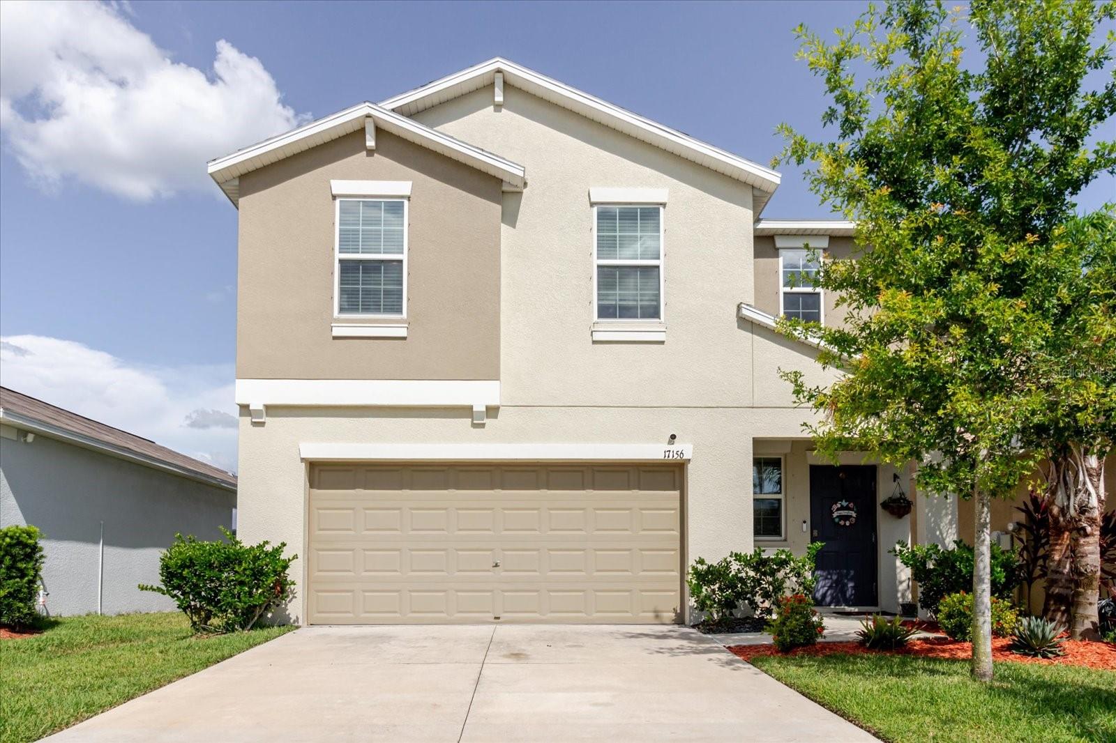 Welcome to this spacious two-story home located in the desirable Vista Palms community. Built in 2020, this property offers modern design, comfort, and access to resort-style amenities.
This home features four bedrooms, two and a half bathrooms, and a two-car garage. The open main living area includes soaring ceilings, tile flooring, and a large modern kitchen with an island, pantry, and ample counter space. A dining area with sliding glass doors leads to the backyard, creating the perfect space for entertaining. The main level also offers a convenient half bath and garage access.
Upstairs, a versatile loft separates the primary suite from the additional bedrooms. The primary suite includes dual sinks, a large walk-in shower, private water closet, and walk-in closet. Down the hall, three spacious bedrooms share a full bathroom with a tub/shower combo, and the laundry room is conveniently located on the same floor.
As a resident of Vista Palms, you will enjoy access to a resort-style pool with swim lanes, splash pad, tennis courts, a 24-hour fitness center, clubhouse with kitchen and game areas, walking trails, and a playground. Lawn care is included.
Located just minutes from major highways, shopping, dining, and the MetroLagoon, this home combines modern living with a vibrant community lifestyle.