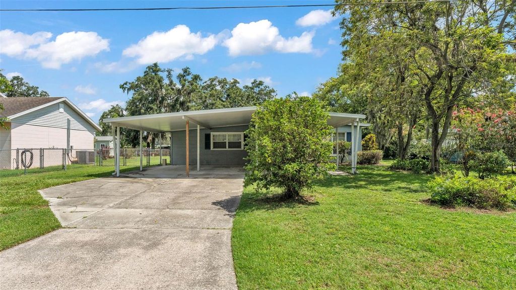 Photo of 640 Forrest Drive, Bartow, FL 33830 (MLS # L4953909)