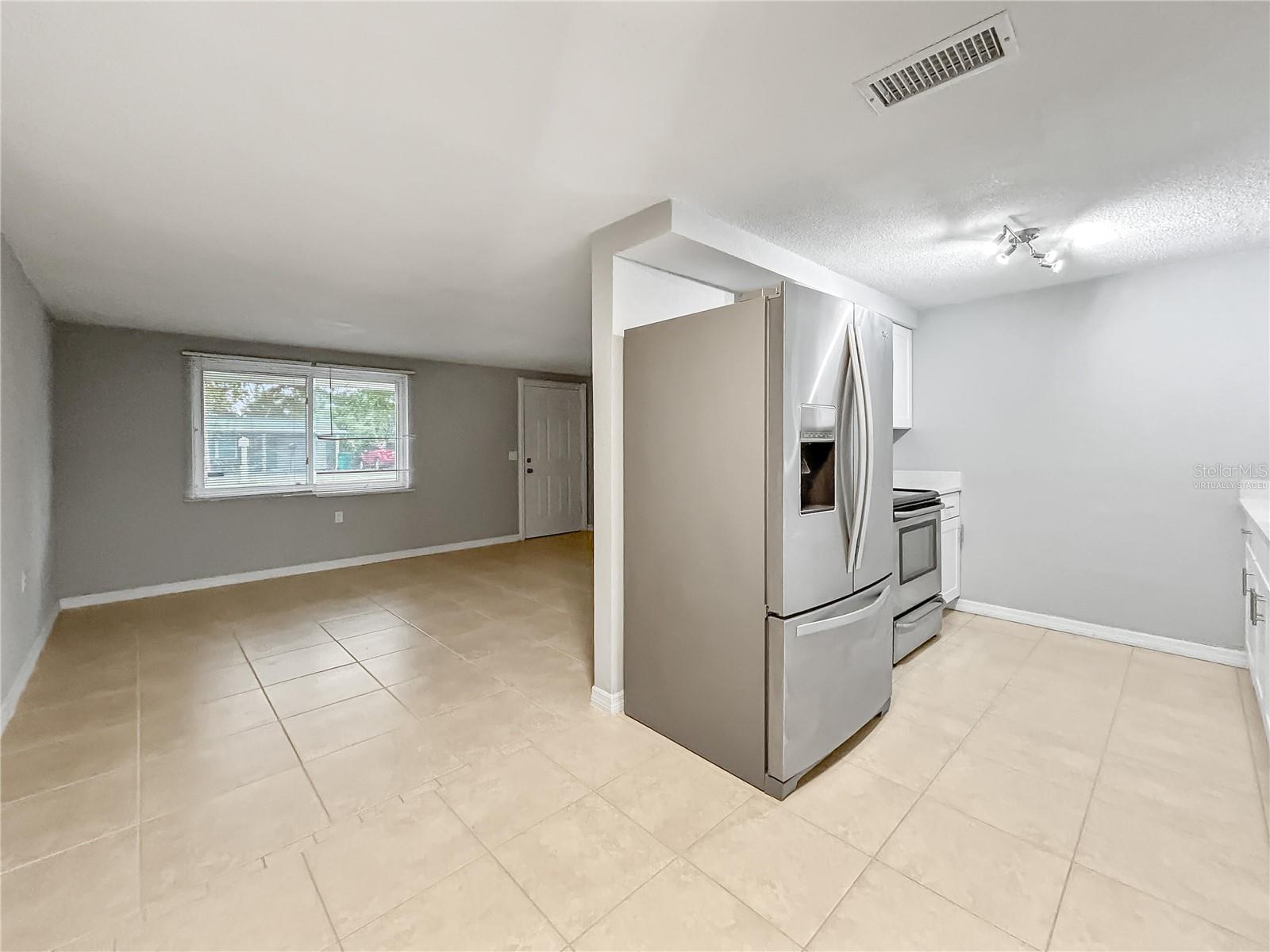 MIDWAY ACRES - Residential