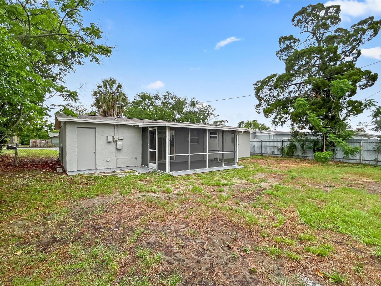 MIDWAY ACRES - Residential