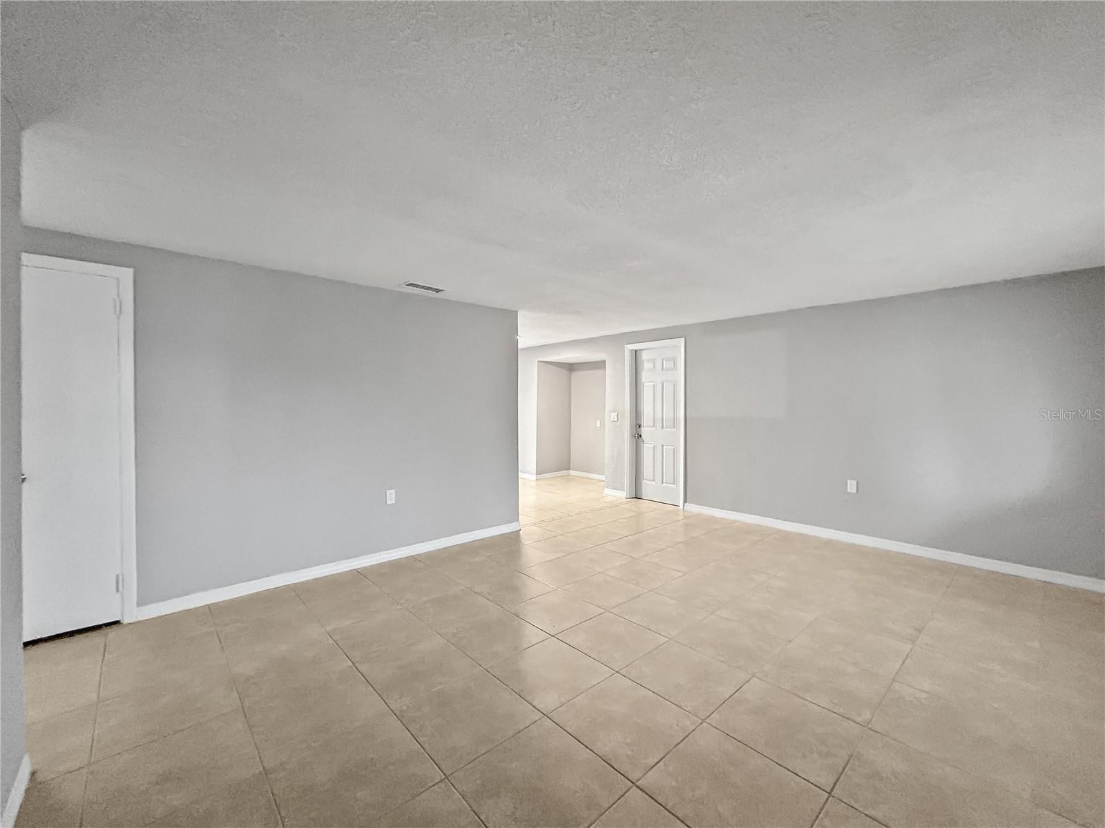 MIDWAY ACRES - Residential