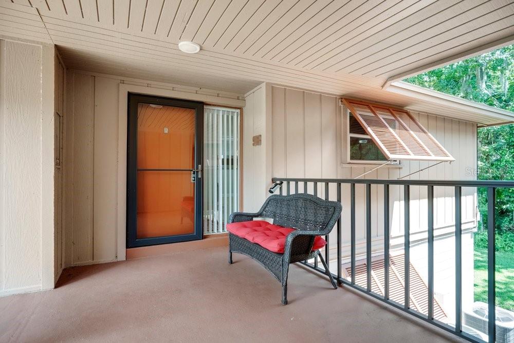 150 WAX MYRTLE WOODS COURT 9B
