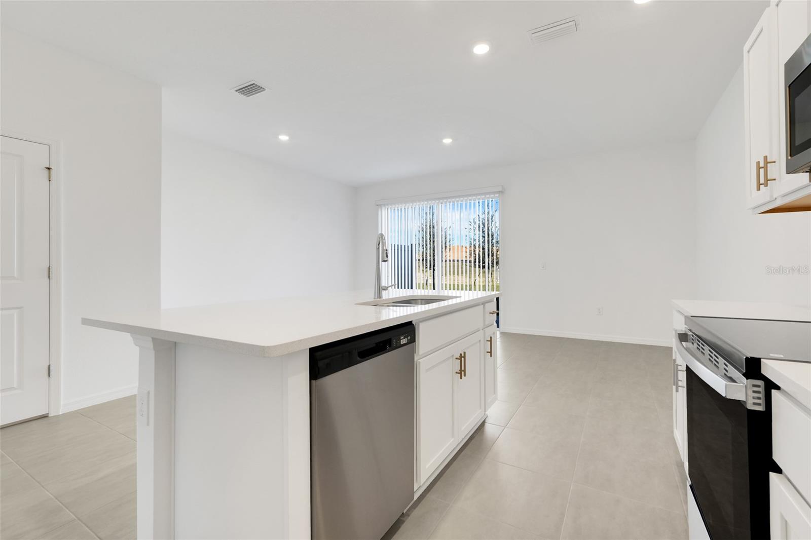 WATERSTONE - Residential Lease