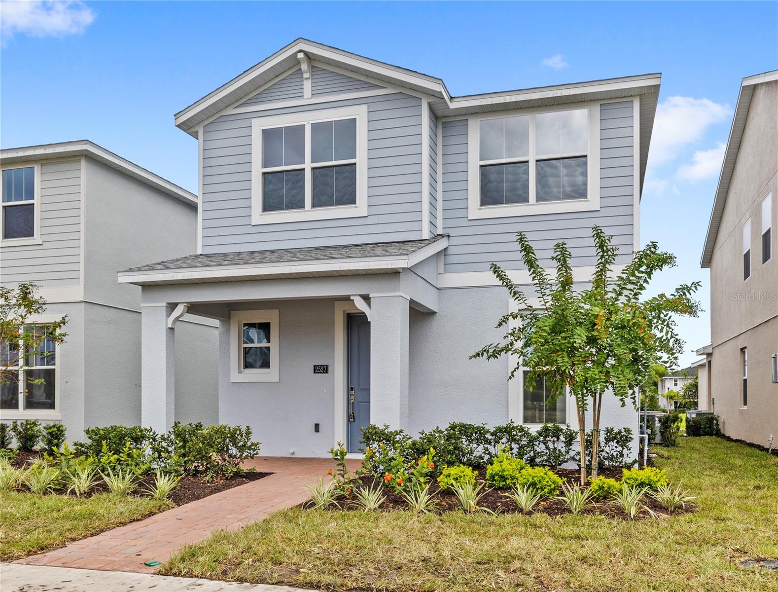 OAKS AT KELLY PARK - Residential Lease