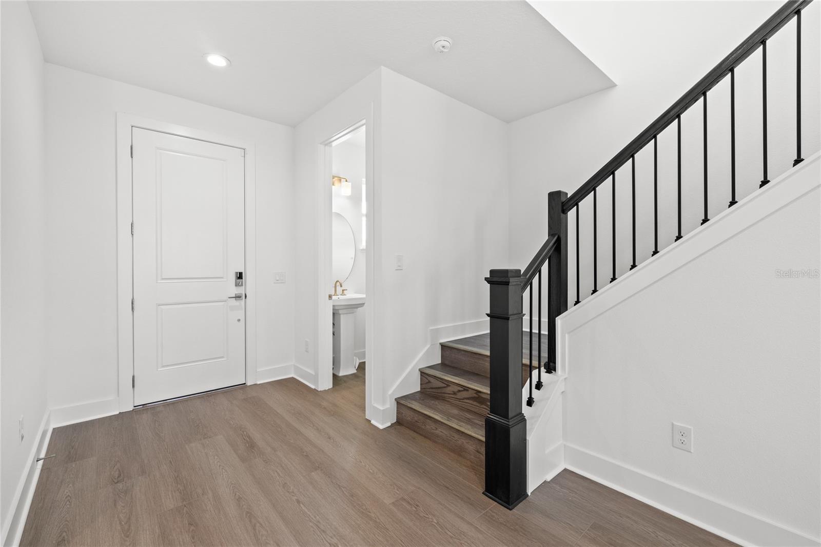OAKS AT KELLY PARK - Residential Lease