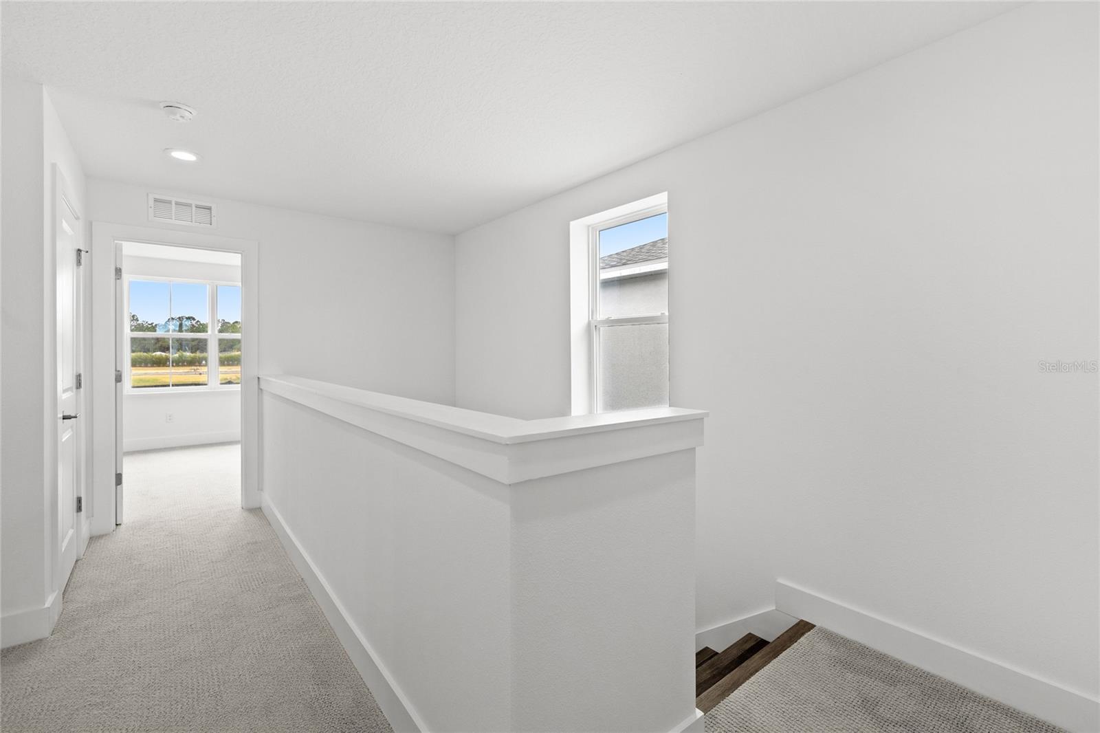 OAKS AT KELLY PARK - Residential Lease