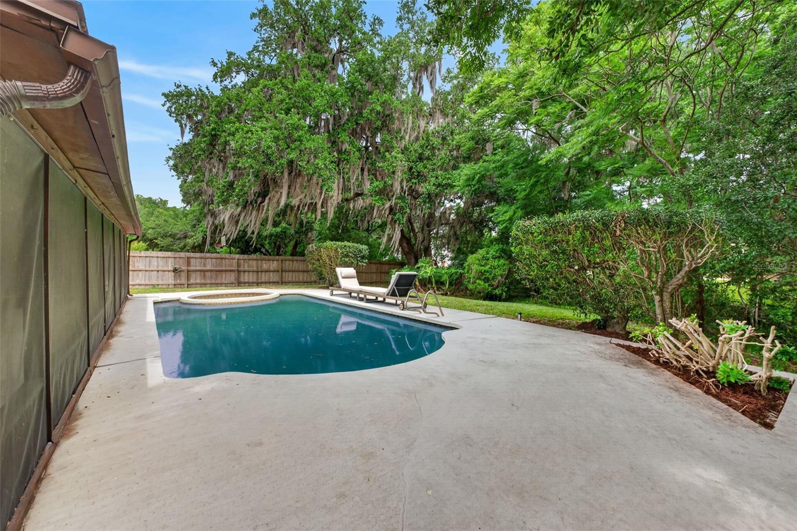 SAN SEBASTIAN HEIGHTS UNIT 1A - Residential