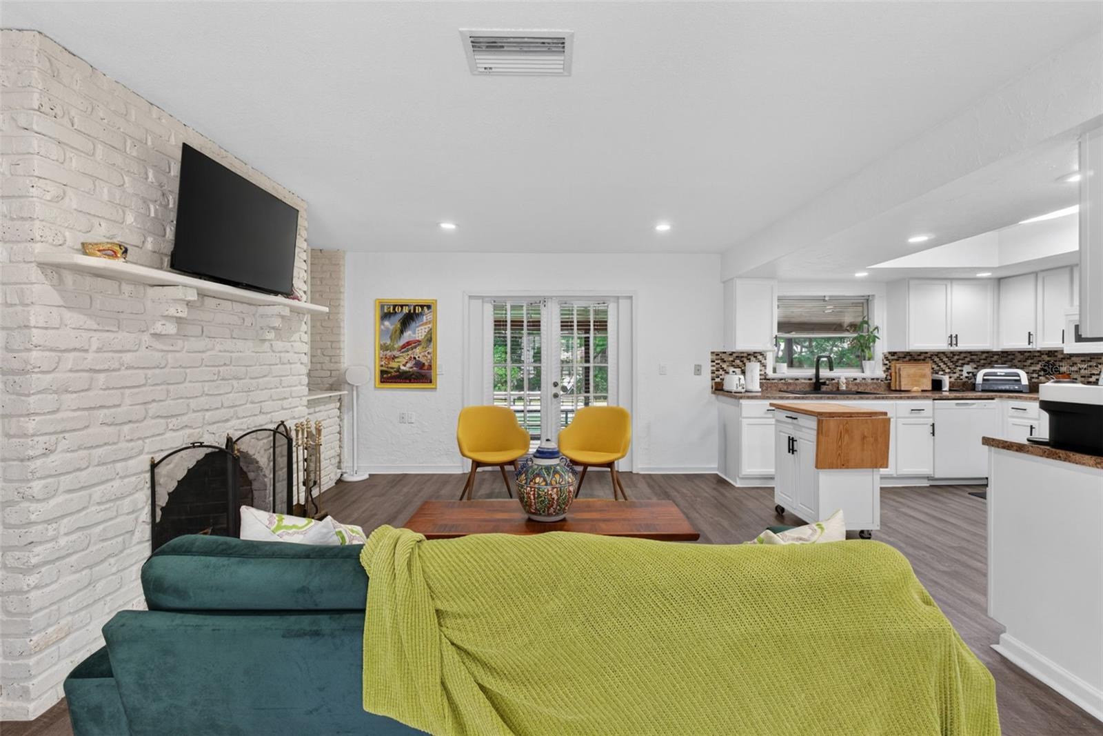 SAN SEBASTIAN HEIGHTS UNIT 1A - Residential