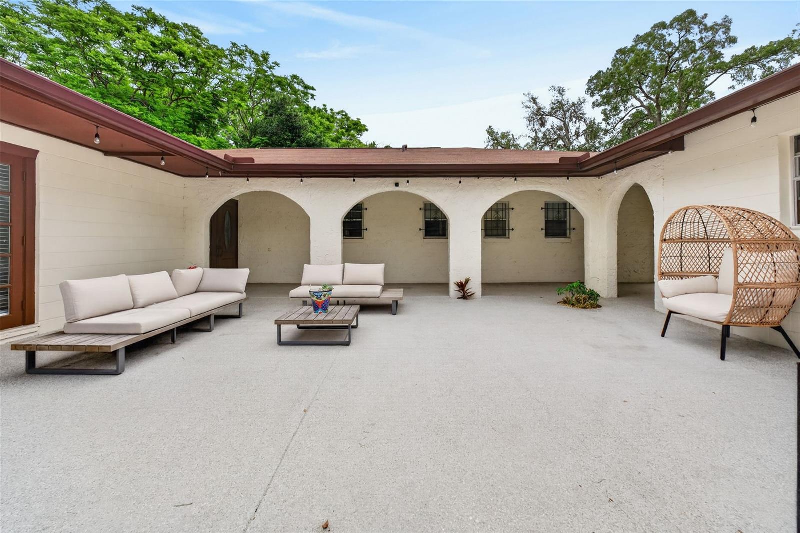 517 SAN SEBASTIAN PRADO