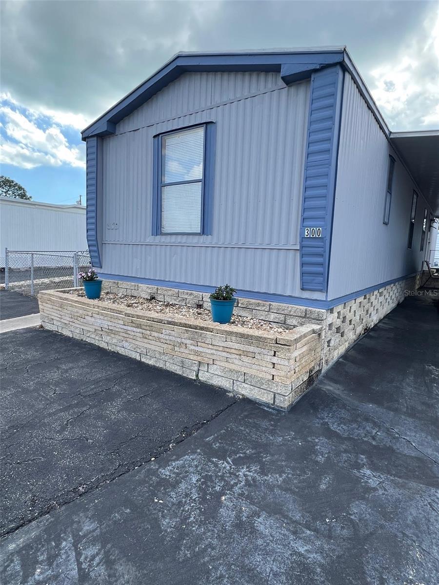 HOLIDAY VILLAGE CO-OP M/H UNREC - Residential