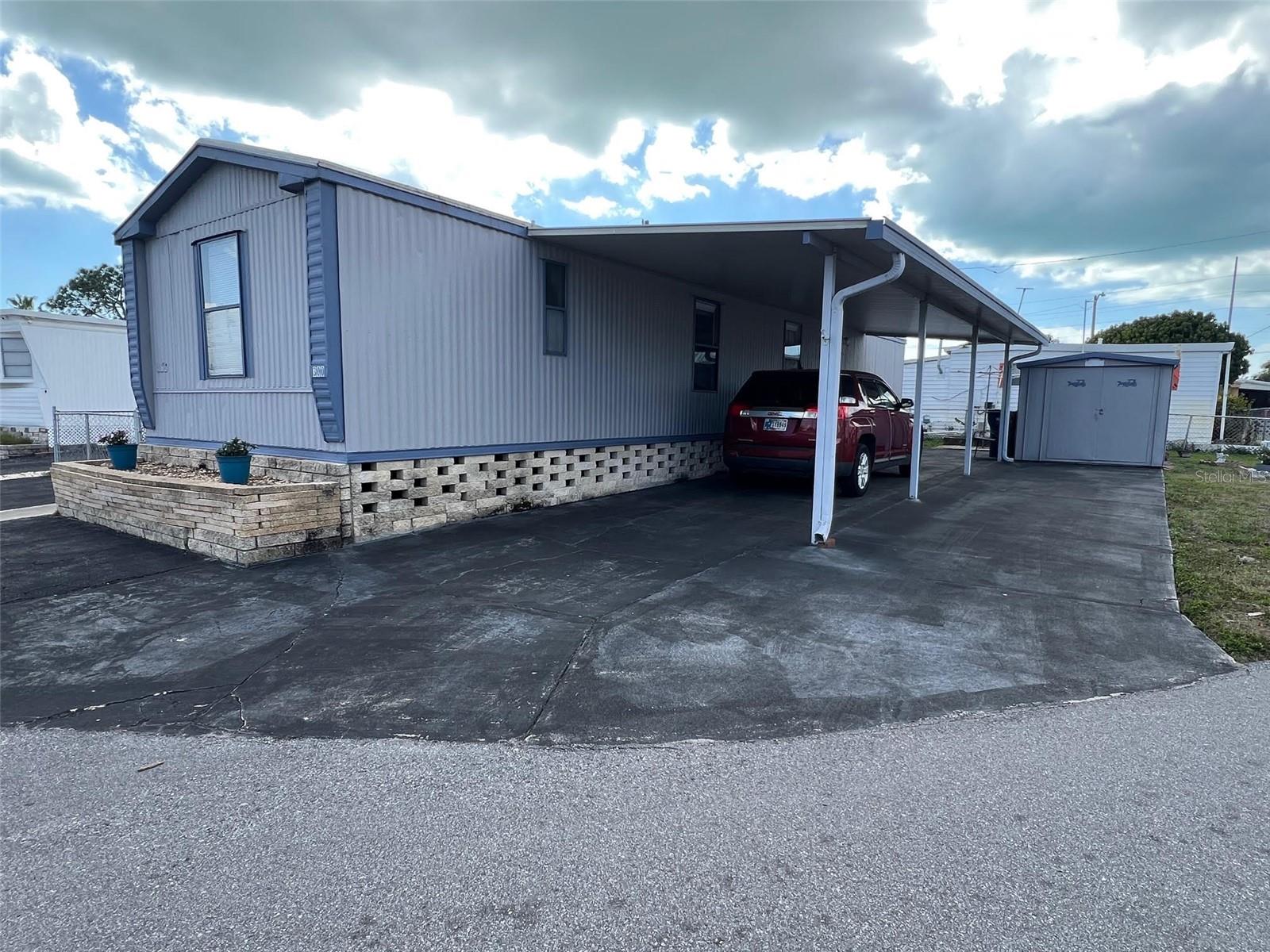 HOLIDAY VILLAGE CO-OP M/H UNREC - Residential