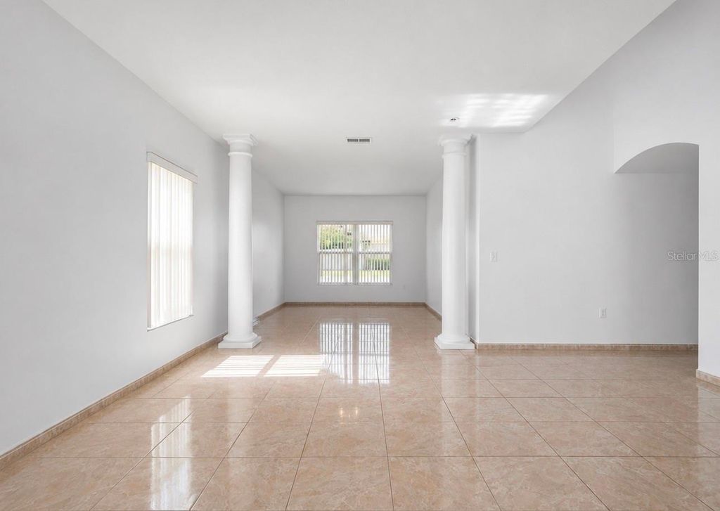 Photo of 412 Marlberry Leaf Avenue, Kissimmee, FL 34758 (MLS # G5114838)