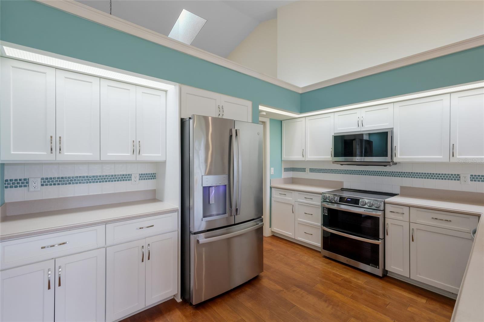 VILLA PALMERAS - Residential