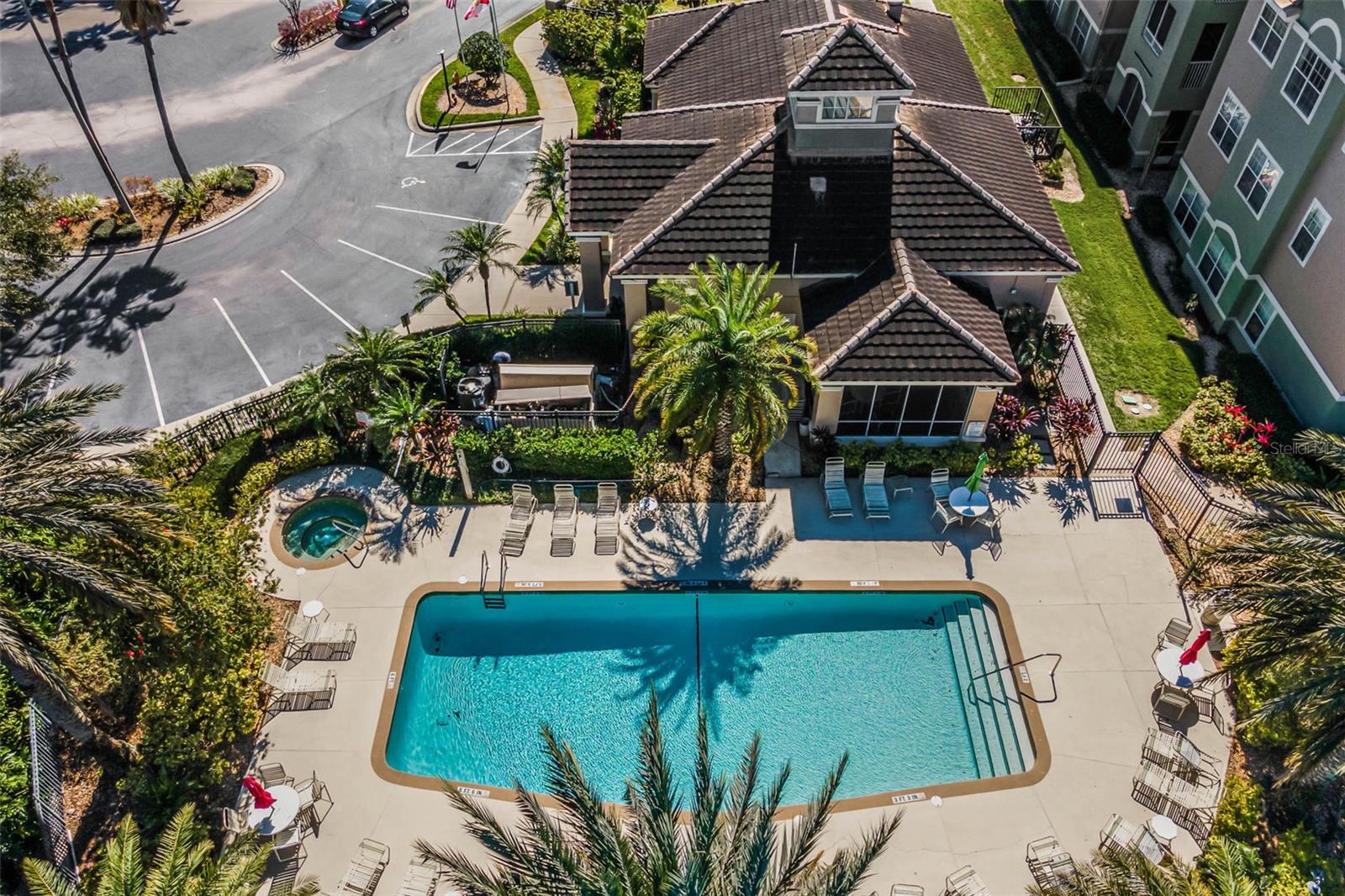 SUMMERGATE CONDO PH 01 5923/0662 - Residential