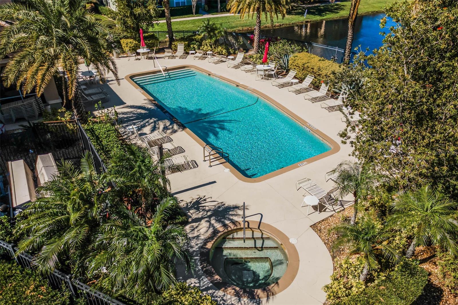 SUMMERGATE CONDO PH 01 5923/0662 - Residential