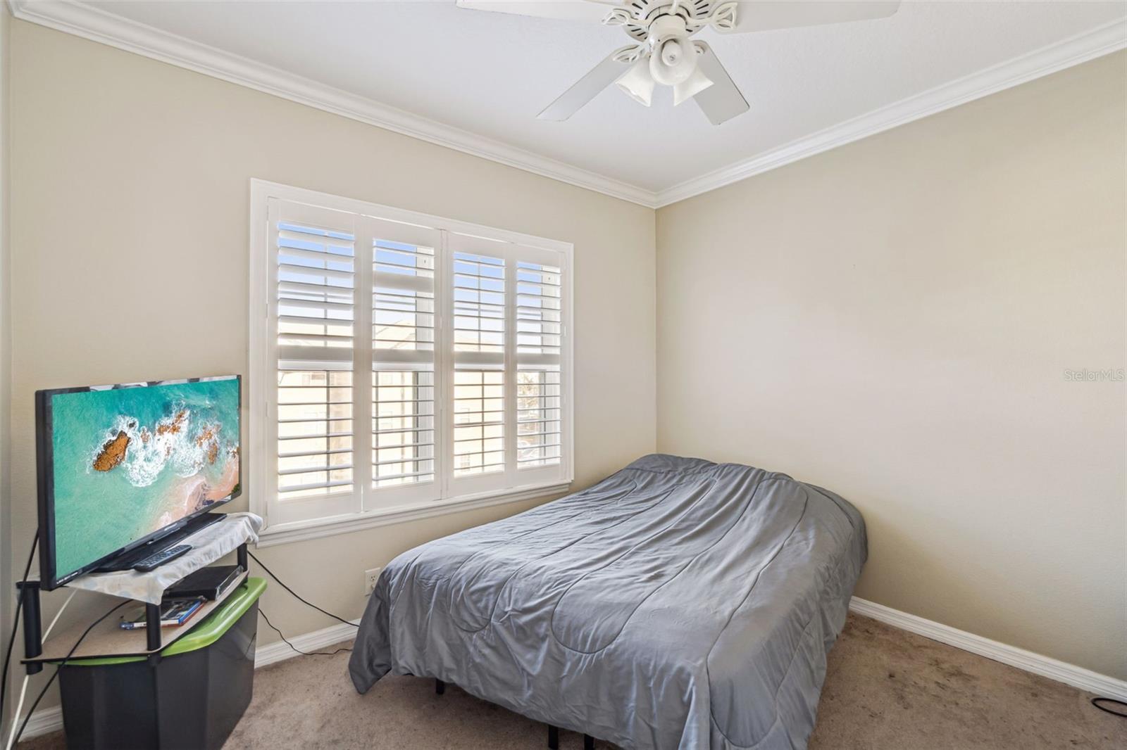 SUMMERGATE CONDO PH 01 5923/0662 - Residential