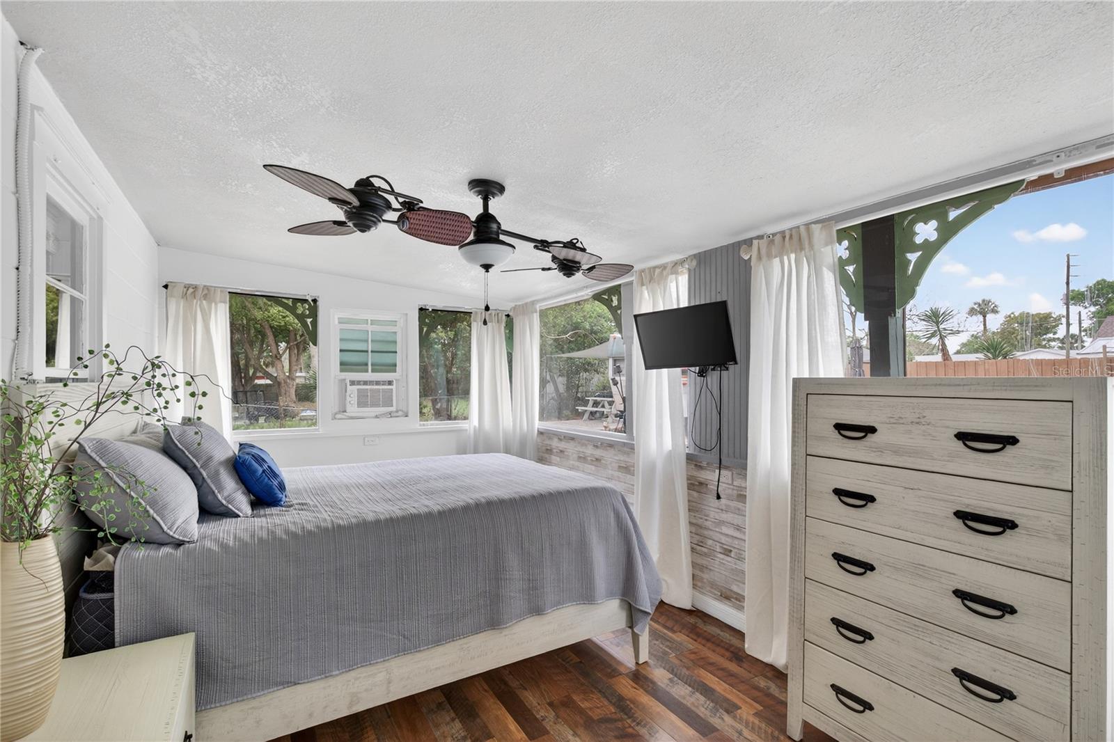 MOUNT DORA GRANDVIEW TERRACE - Residential