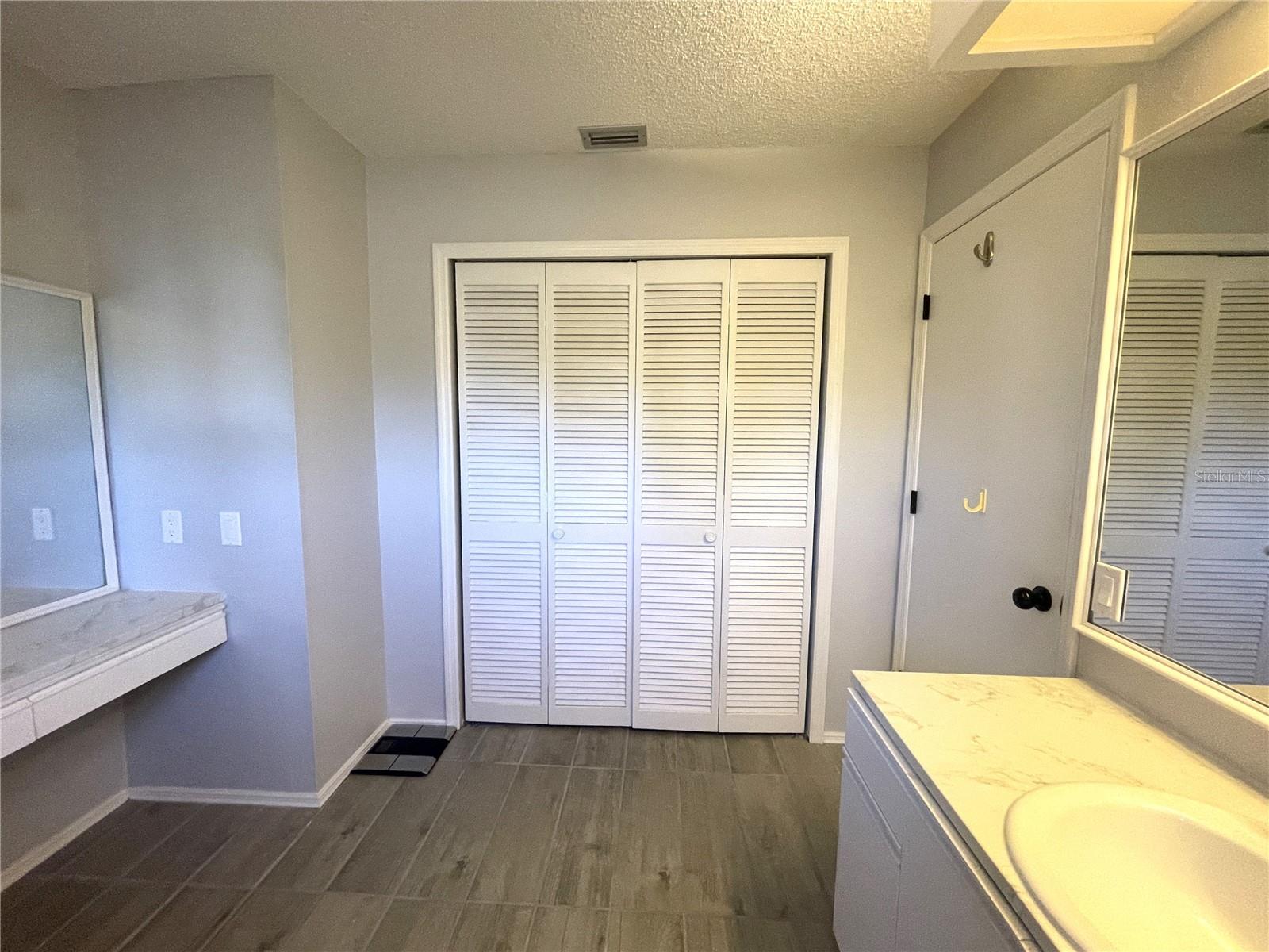 CHATHAM PH 01 - Residential