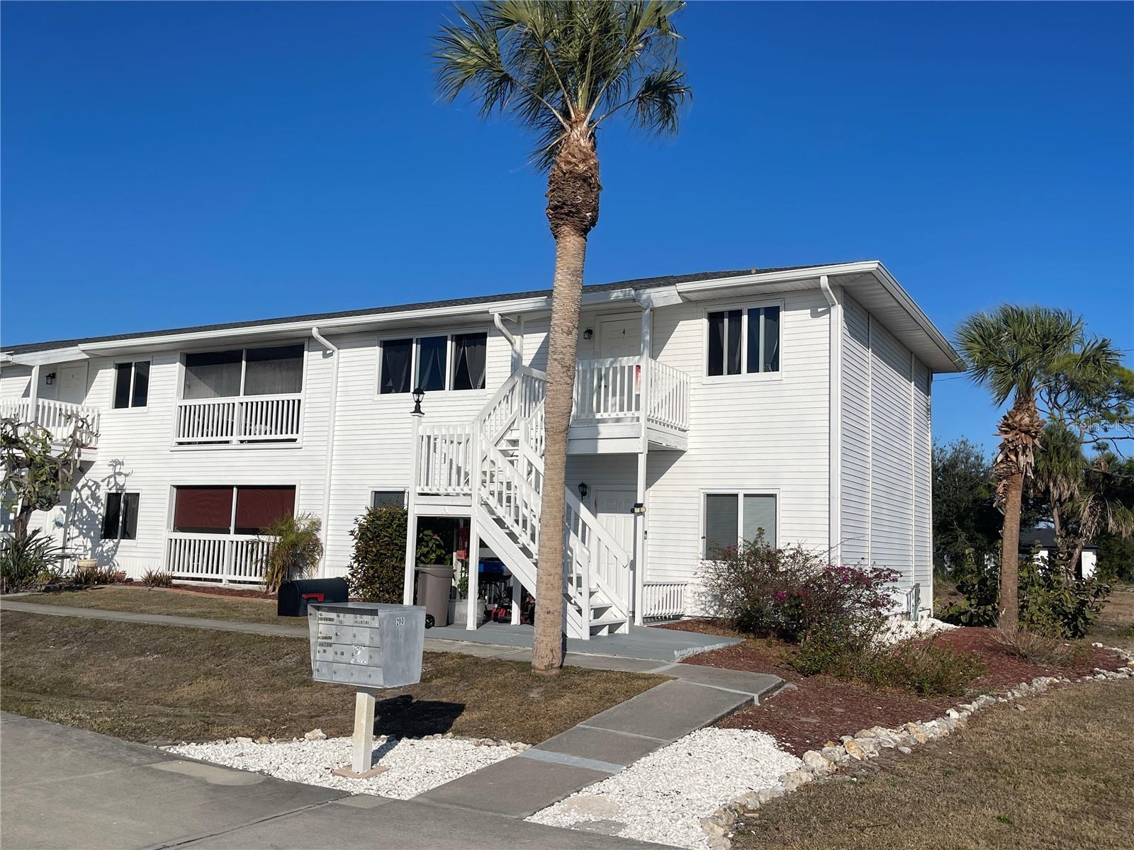 CHATHAM PH 01 - Residential