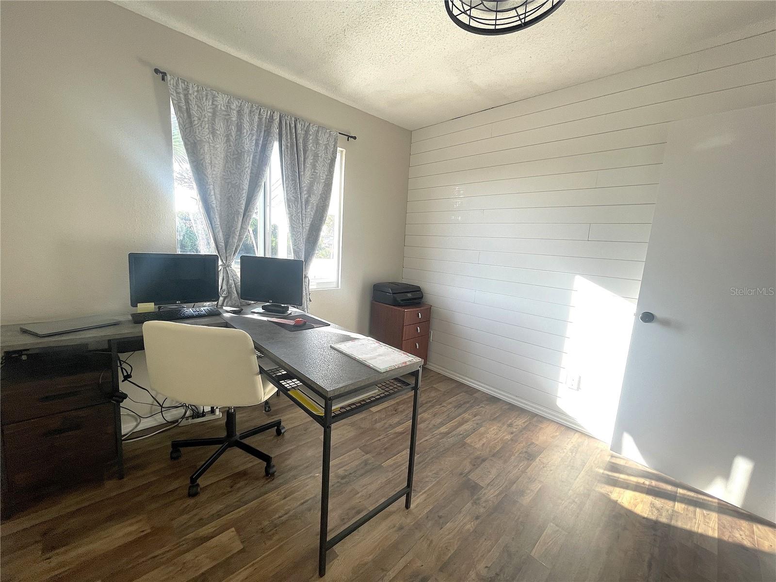 CHATHAM PH 01 - Residential