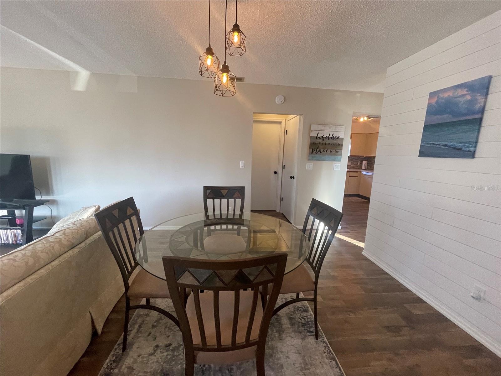 CHATHAM PH 01 - Residential