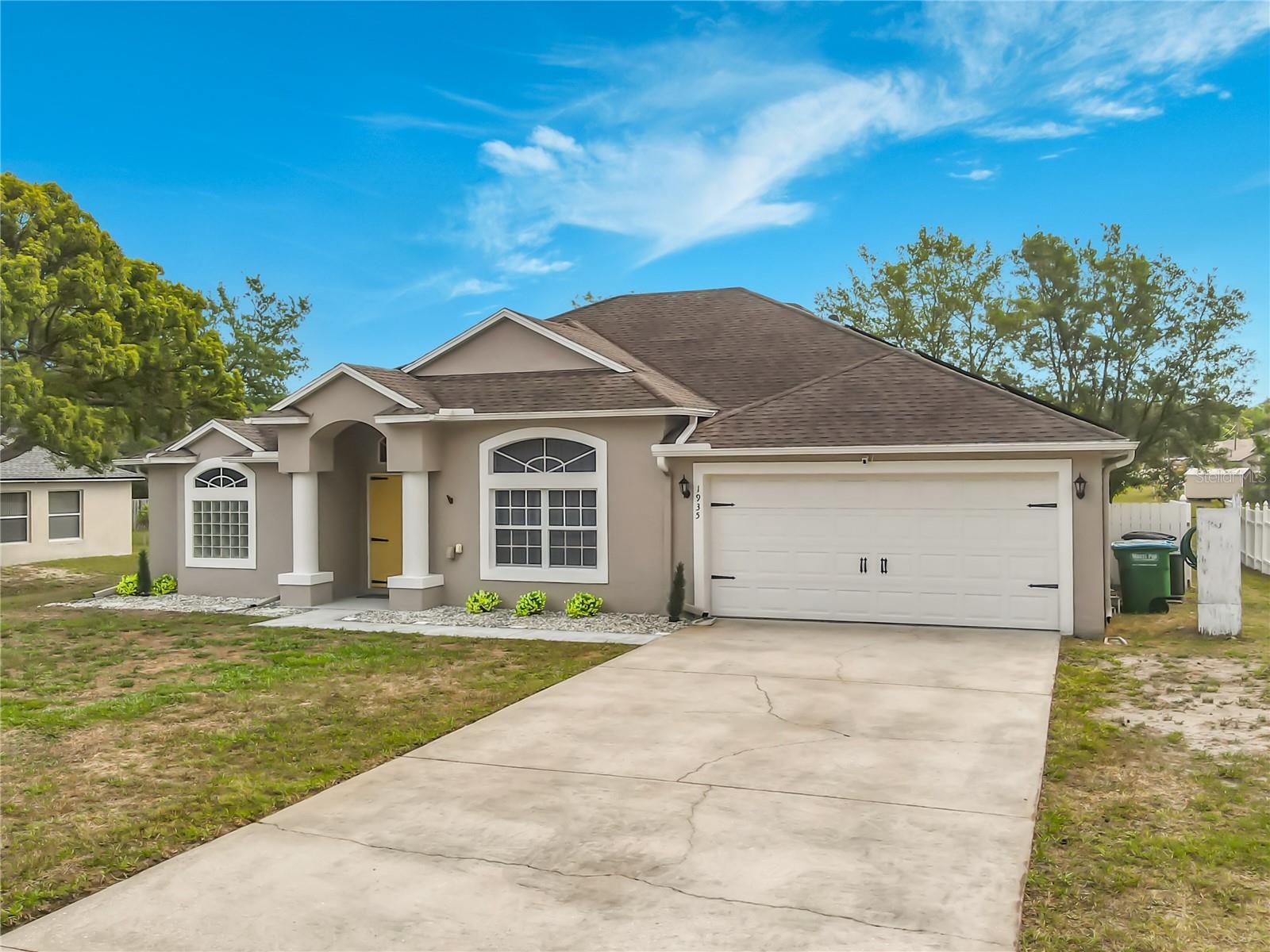 DELTONA LAKES UNIT 3 - Residential