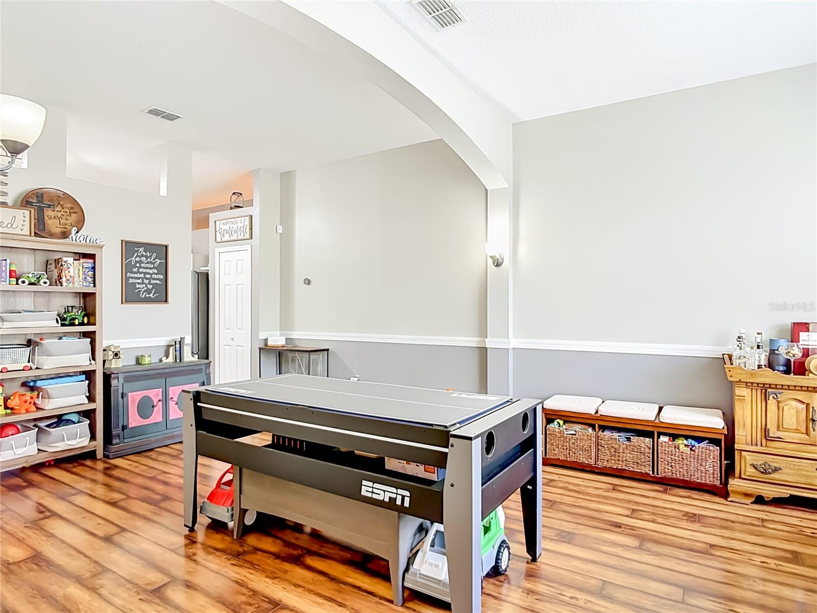 DELTONA LAKES UNIT 3 - Residential