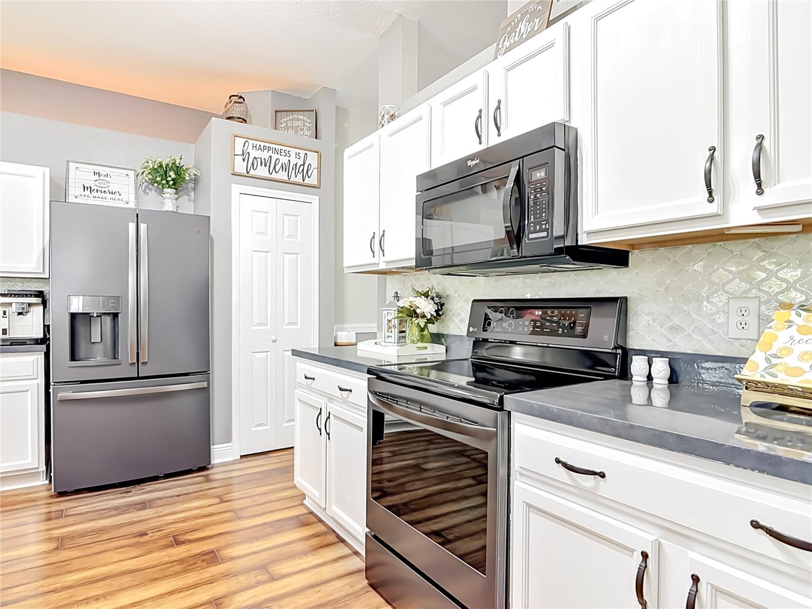 DELTONA LAKES UNIT 3 - Residential