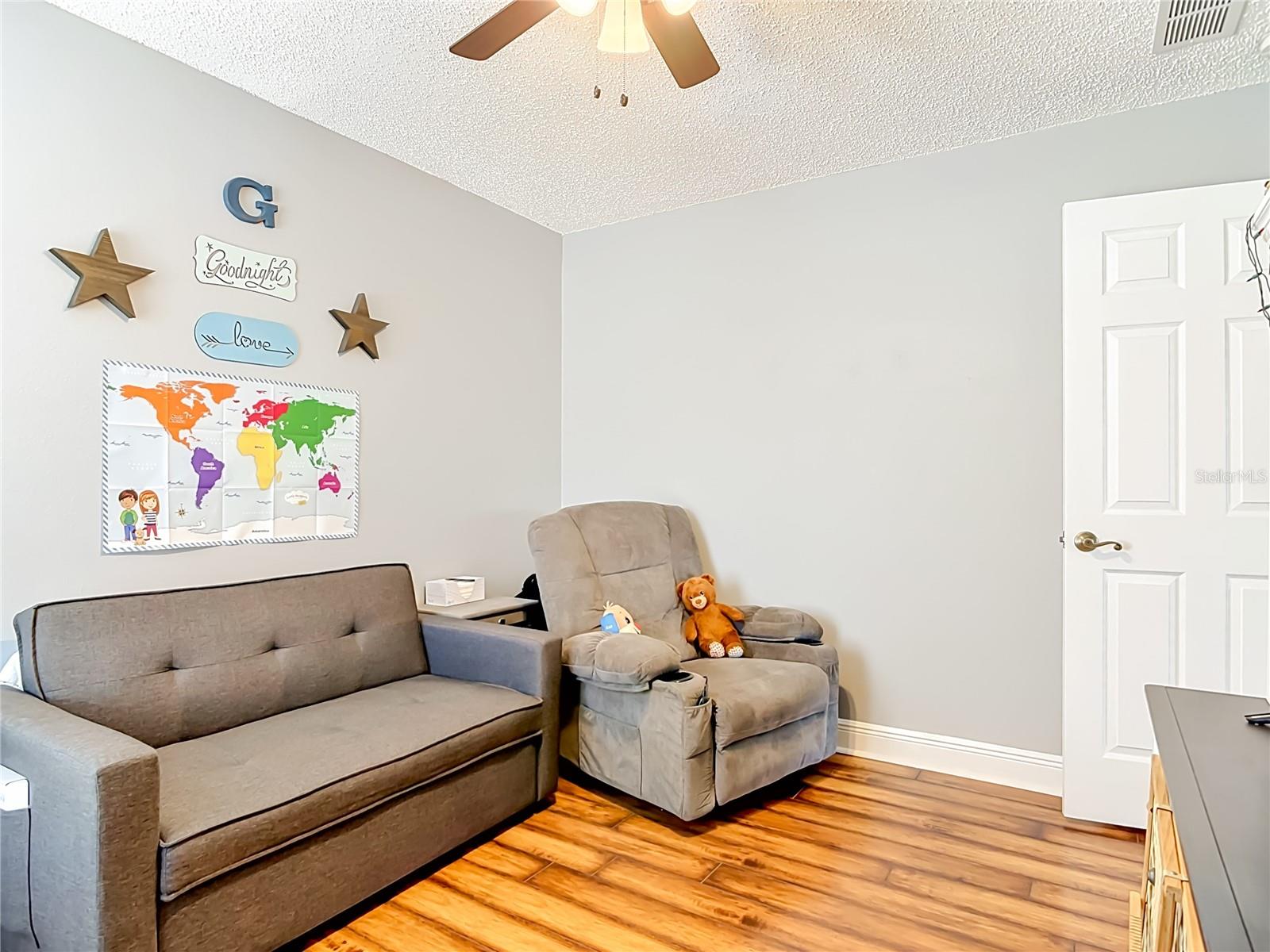 DELTONA LAKES UNIT 3 - Residential